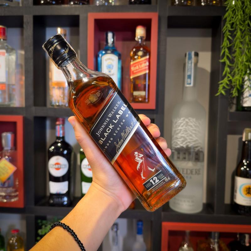 Whisky Escocês Johnnie Walker Black Label 500ml - Whisky